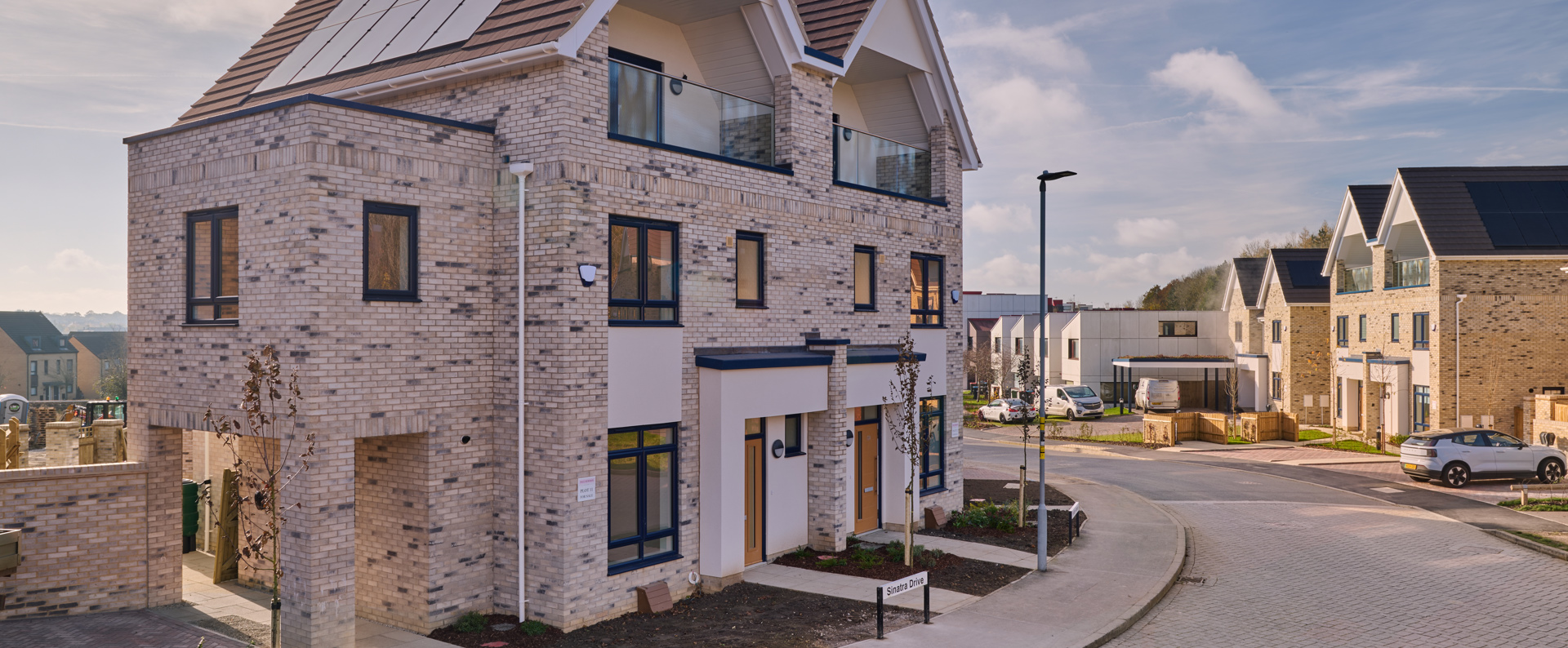 Marshalls Sandstock Mayfair bricks used on a set of modern houses